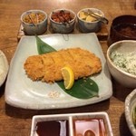塩梅・特上ロースかつ定食のバリュパホーマンスがすごい！
