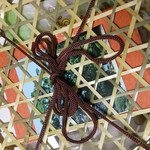 播磨屋 - 籠 御菓子詰め合わせ1890円
      竹籠の