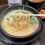 Horumon Ramen Hakuju - 