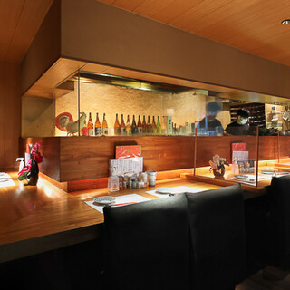 The atmosphere is chic and stylish like a bar. Individuals are welcome◎