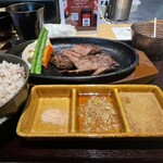 肉寿司 肉和食 KINTAN コレド室町 - 