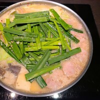 博多もつ鍋 やま中 赤坂店 - ※もつ鍋　（みそ味）一人前　２２００円　（２人前より）