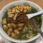 ラーメン縁屋 - にんにくゴロゴロラーメン935円