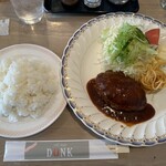 ドンク - 料理写真:ハンバーグセット 980円