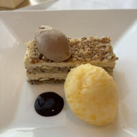代官山ASO チェレステ 二子玉川店 - ヘーゼルナッツとコーヒーのケーキ　ジャンドゥーヤムース　伊予柑のソルベ