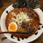 Ramen Oppeshan - おっぺしゃんらーめん　880円　麺は「カタ」油は「ドンピシャ」で注文です