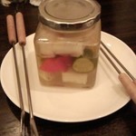 ワインとクラフトビール はるばる - 自家製ピクルス