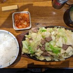 スタミナ鉄板 博多アイアンマン - 