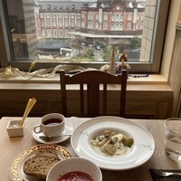 ゴドノフ東京 丸ビル店 - 
