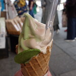 翠 - .....抹茶ほうじ茶ミックスソフト４００円税込.....