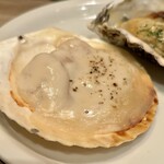 8TH SEA OYSTER Bar & Grill - 