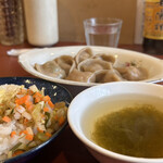 按田餃子 - 水餃子定食