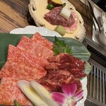 さんか亭 - スペシャルさがりと、和牛特上カルビ