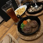 SALON BUTCHER & BEER - 