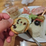 ニューコマツ - レーズンバター＆バケット