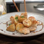 トリワイン ＰＩＫＯＳＨＨＨＵ - 新じゃがと鶏のバターソテー～バルサミコソース～