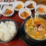 韓国料理 ゴチュウ - 純豆腐定食