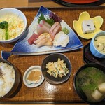 ひさやま寿司 - 刺身定食 1600円 