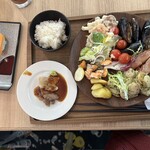 伊良湖オーシャンリゾート - ビュッフェはテンション上がるw