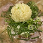 らーめん ２国 - ニンニクラーメン