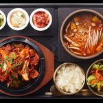 猪肉炒蔬菜 (红/白) +韩式火锅套餐