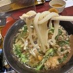 味万 - 優しい出汁にあっさりした天かすが素晴らしいうどん。