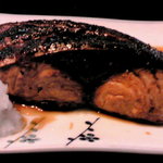 大衆料理　川治 - ぶり　見事な身の厚さ