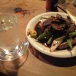 岸田屋 - 澤乃井と肉どうふ