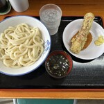 手打麺や 大島 - ２玉とコロッケとちくわ天