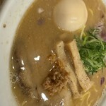 サッポロ ラーメン ハチ - 