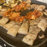 韓国料理 明洞 - 