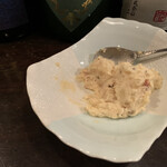 かんだ光壽 - ポテサラ　　食べ始めてた