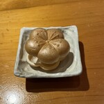 庵侍燈 - 