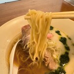 貝と地鶏だしのらぁ麺 ちょろ - 