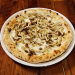 Trattoria Pizzeria Bar FAVETTA 窯焼きピザ - 