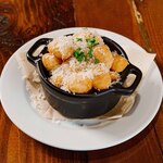 Trattoria Pizzeria Bar FAVETTA 窯焼きピザ - 