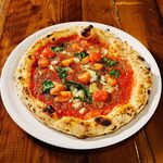 Trattoria Pizzeria Bar FAVETTA 窯焼きピザ - 