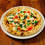 Trattoria Pizzeria Bar FAVETTA 窯焼きピザ - 