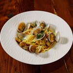 Vongole Bianco 몽고레비콘코