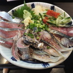 川崎漁港 - 青魚たっぷり丼・大盛　￥１０８０