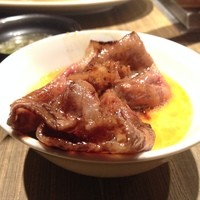 焼肉 ジャンボ はなれ - 肉が語りかけてくる
