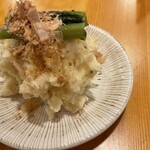 Shinshuu Kamisuwa Arupusu Shokudou - ポテトサラダに野沢が載ってます