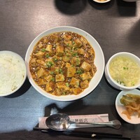 美林華飯店 - 