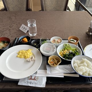 フランス料理 ロワ_0