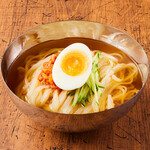 Watami's Morioka Cold Noodles / Authentic Korean Cold Noodles Noodles with Beef Bone Soup / Coriander Lemon Cold Noodles
