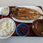 ヒモノ食堂 - サバの干物で定食に