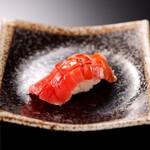 Sushi Shihogama - まぐろ中トロ