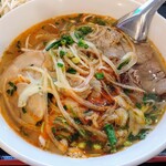 ブンボーフエ・ジャ・チュエン - ブンボーフエ (牛スネ肉、豚肉)
