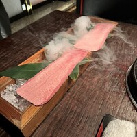 牛牛 西麻布 総本店 - 