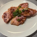 炭火焼肉ホルモン まる味 - 